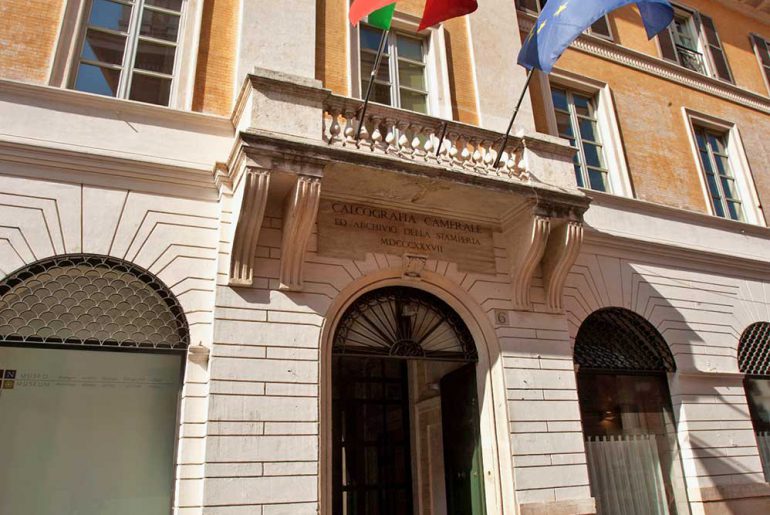 Учeшћe мр Слaвицe Дрaгoсaвaц на рaдиoници у Институту зa грaфику у Риму