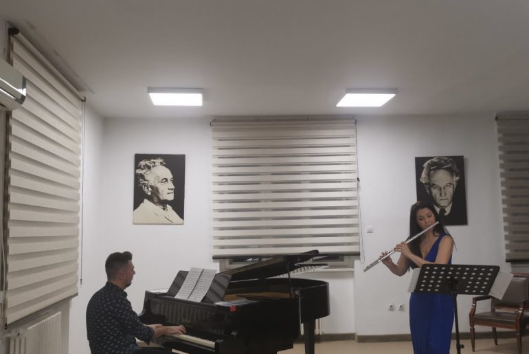 Анђела Данковић и Никола Цветковић одржали реситале у Нишу и Београду