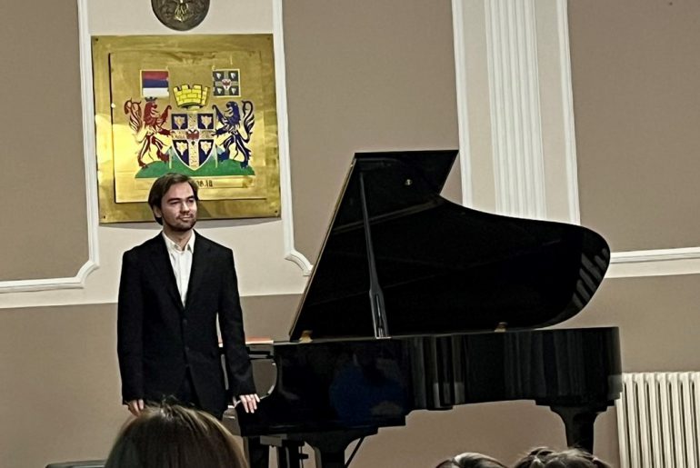 Братислав Ђорђевић Лауреат на XVI Међународном такмичењу младих пијаниста у Нишу