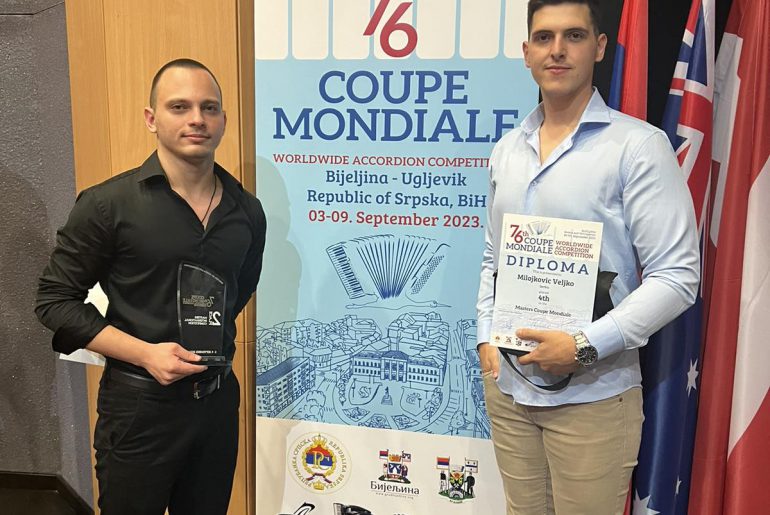 Четврто место студенту хармонике Вељку Милојковићу на Интернационалном такмичењу “Светски куп” у Бијељини