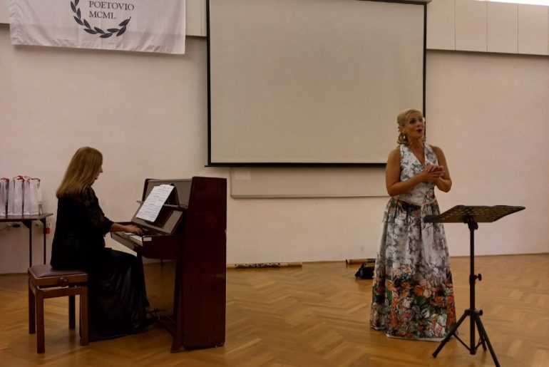 Концерт дуа ,,Долчеца”у Птују